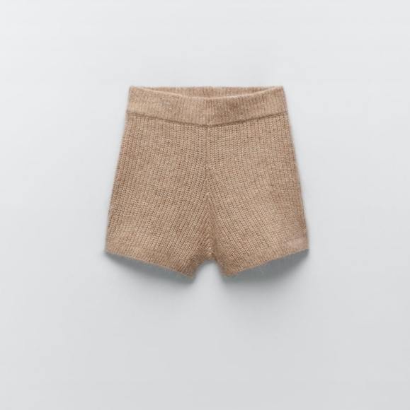 ZARA | Set Limited Edition Wool Blend Shorts + Top - Picture 14 of 16